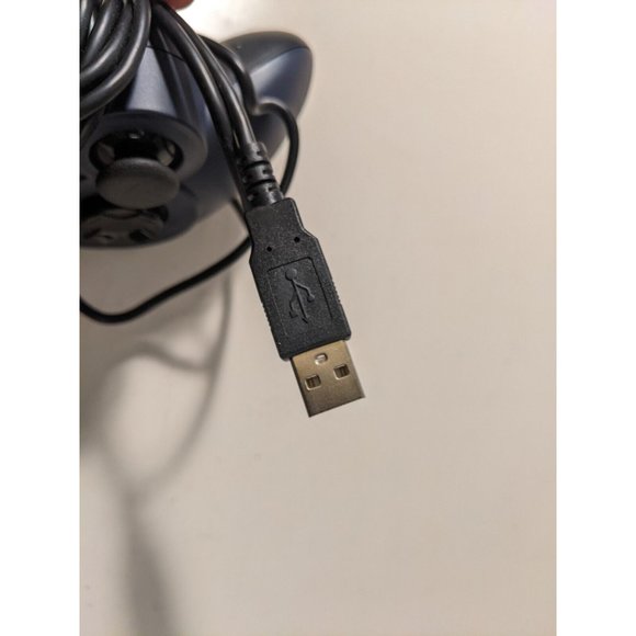 Logitech Gamepad F310 840-00058, Used and Good Condition Black wired TESTED - Picture 9 of 10